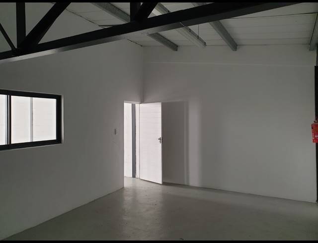 245M² WAREHOUSE TO LET IN RIVERGATE